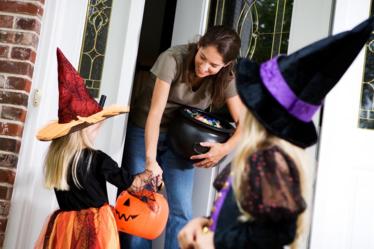 Halloween Safety Tips | Chattanooga Pedestrian Injury Lawyer